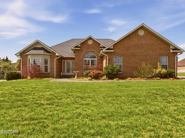 1731 Hollister Dr, Alcoa, TN 37701