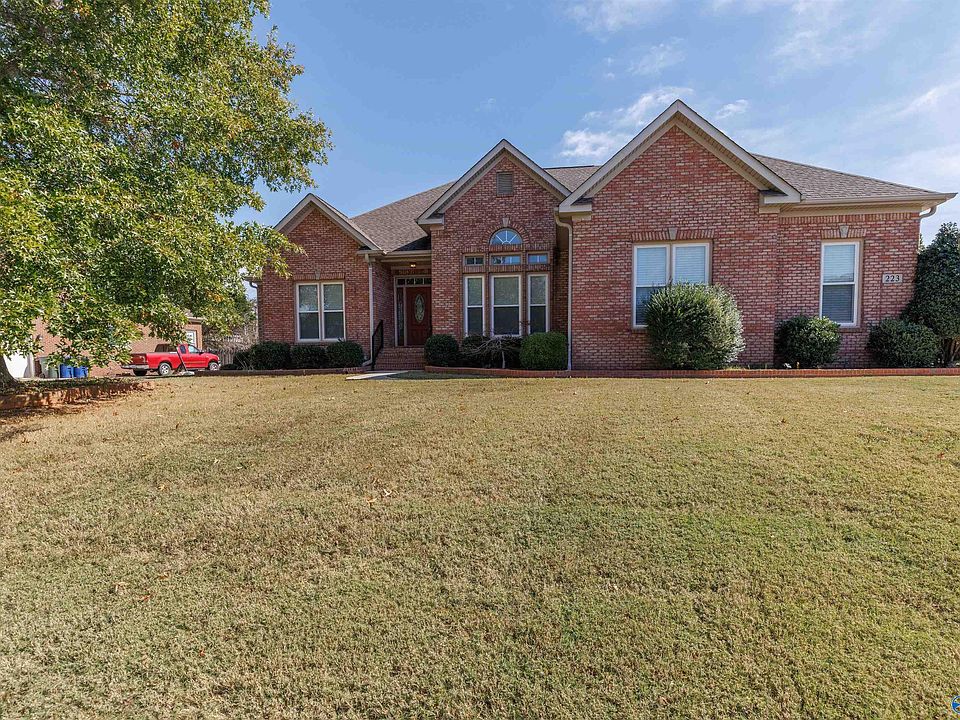 1st image of 223 Clouds Creek Dr