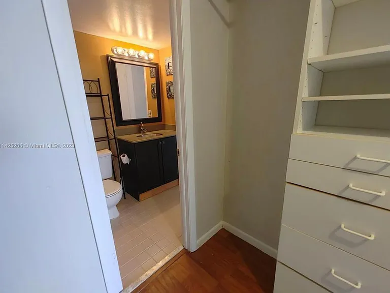 8260 SW 210th St #215 — Photo 5