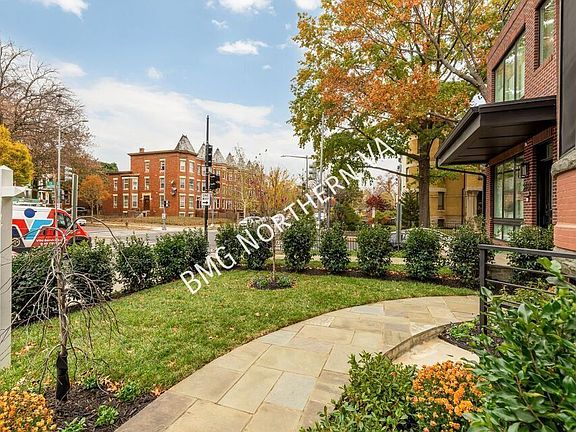 3rd image of 2829 13th St NW #1