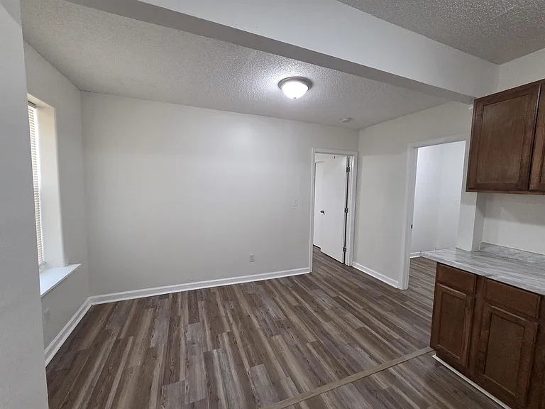 1495 Alta Vista Ave — Photo 19