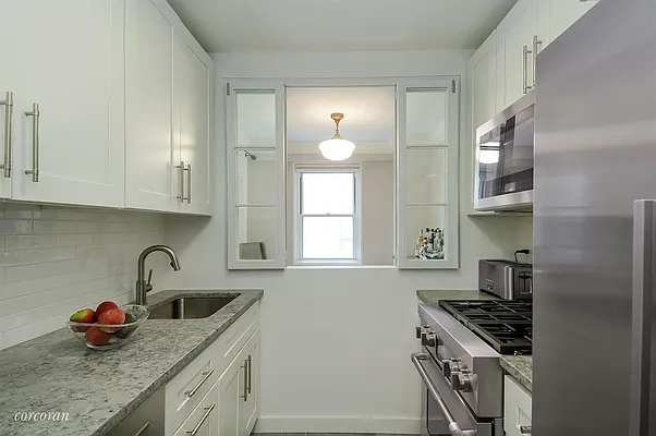 Sold by Corcoran | media 2