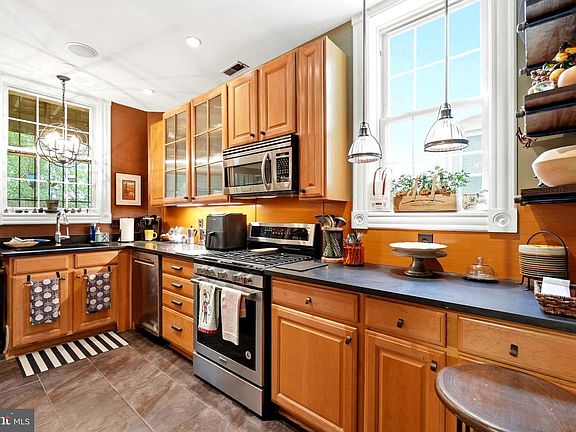 3rd image of 3493 Holmead Pl NW