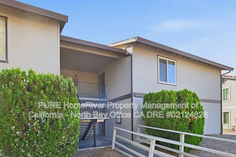 2 bed, 1.0 bath, $2,300 — Photo 1