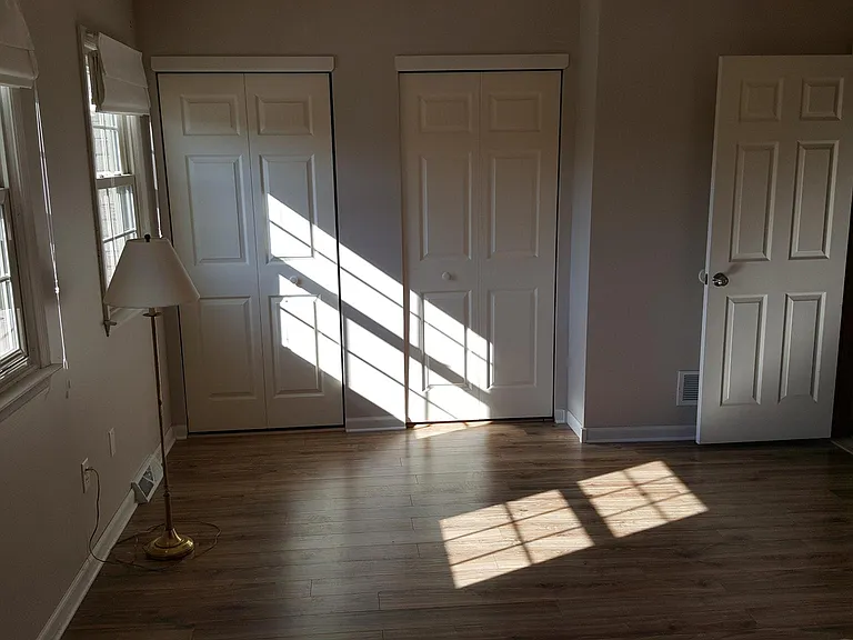 Master Bedroom View2