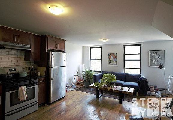 3rd image of 66 Bleecker St #2L