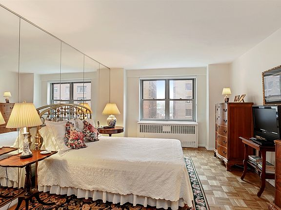 4th image of 525 E 86th St APT 11G