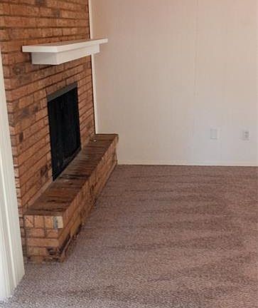 4th image of 1215 Valley Vista Dr