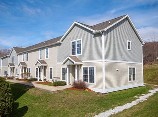 10 Marie Ln, Saint Albans, VT 05478