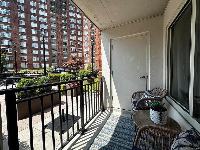 52 Forest St #816 — Photo 20