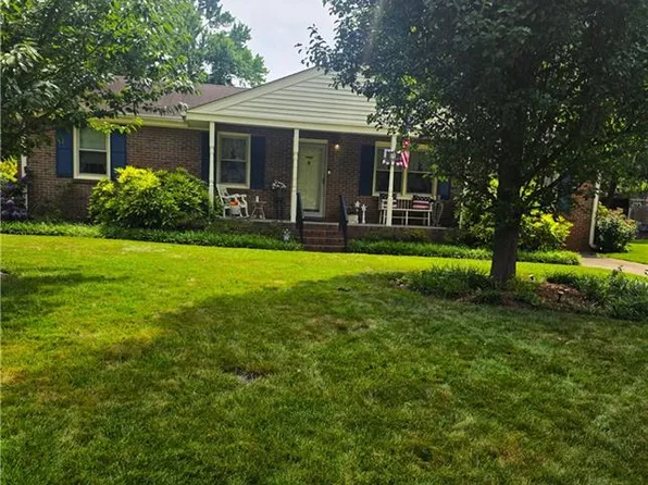 4020 Forresthills Dr, Portsmouth, VA 23703
