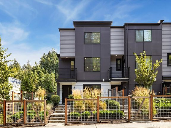 2nd image of 18707 76th Avenue W