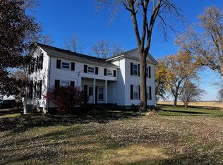 1660 140th St, Cameron, IL 61423
