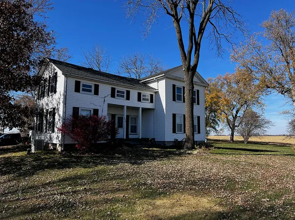 1660 140th St, Cameron, IL 61423