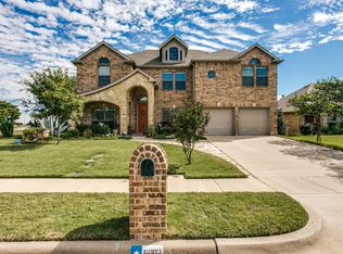5002 Charisma Dr, Midlothian, TX 76065