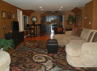 807 Mac Arthur Dr, Beaver Dam, WI 53916