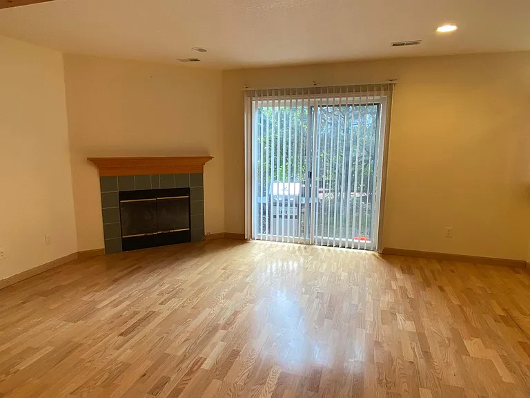 5539 Jewel Creek Ct — Photo 14