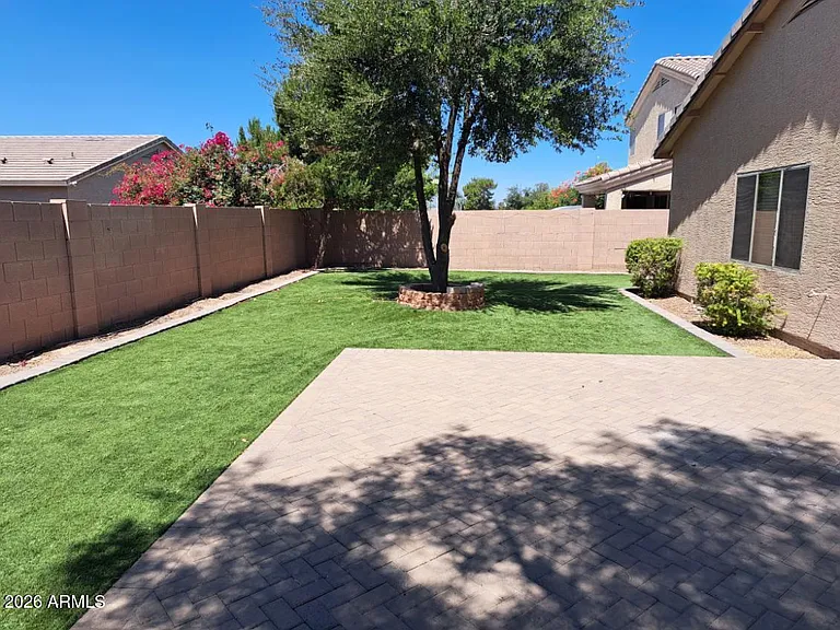 2045 E Indian Wells Dr — Photo 3