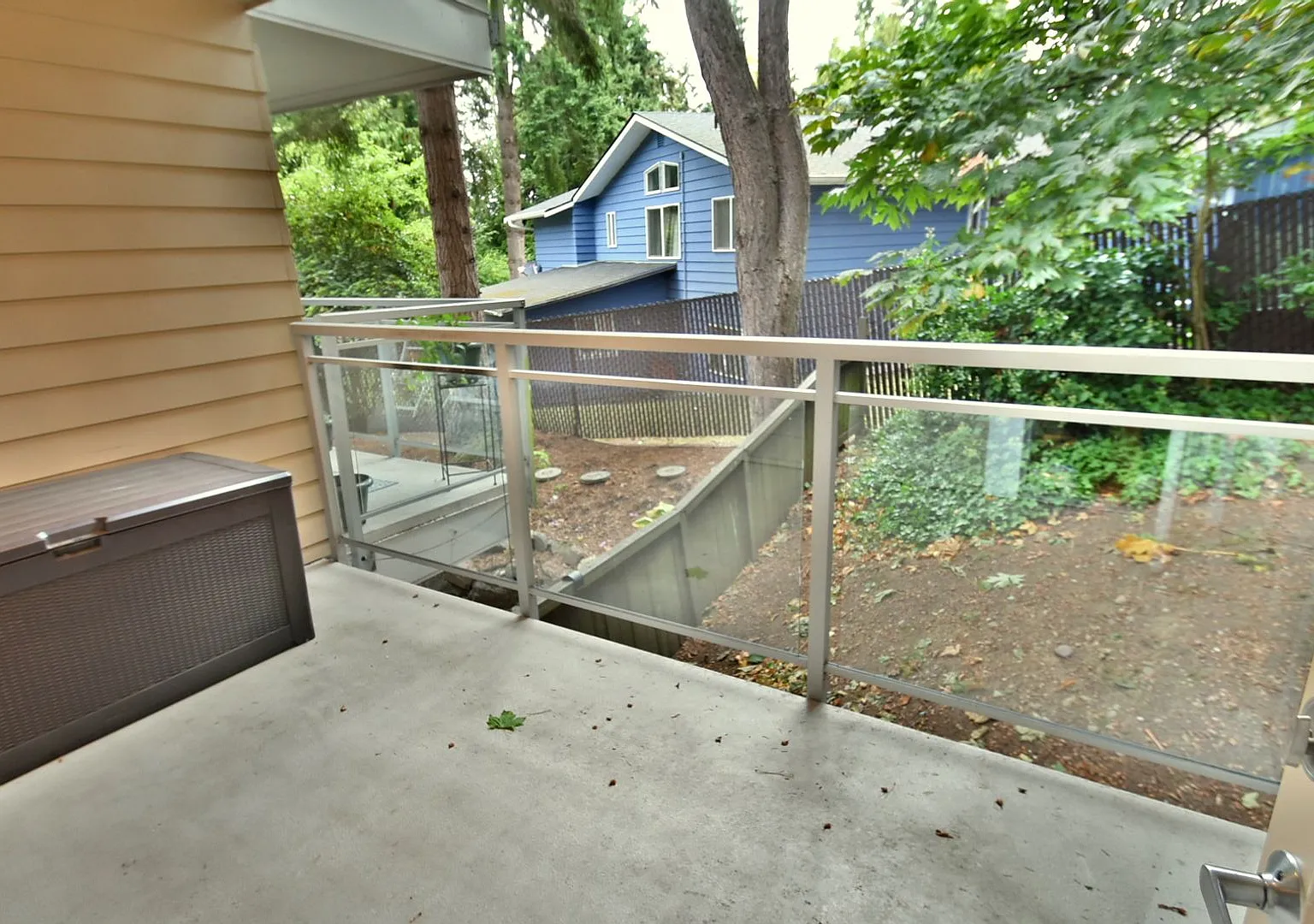 23015 Edmonds Way — Photo 4