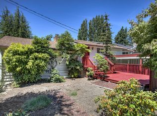 18823 4th Ave SW, Normandy Park, WA 98166