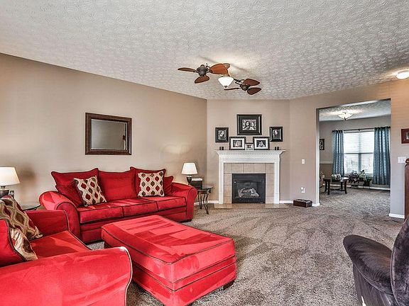 3rd image of 5959 Goldstone Dr