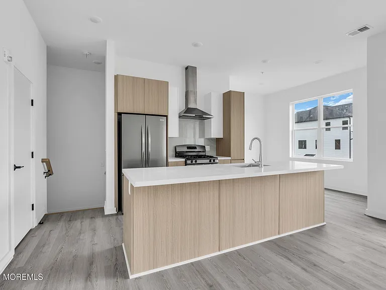 603 Texas Rd — Photo 3