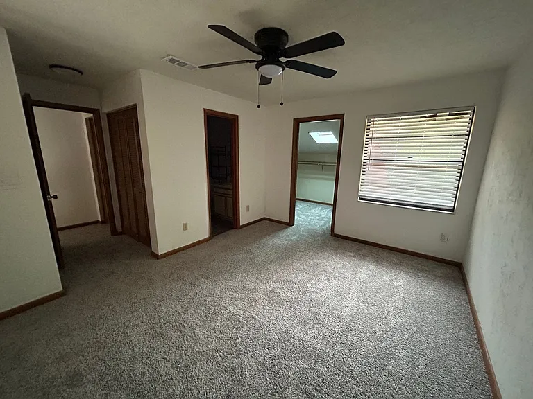 7005 SW 46th Ave — Photo 19