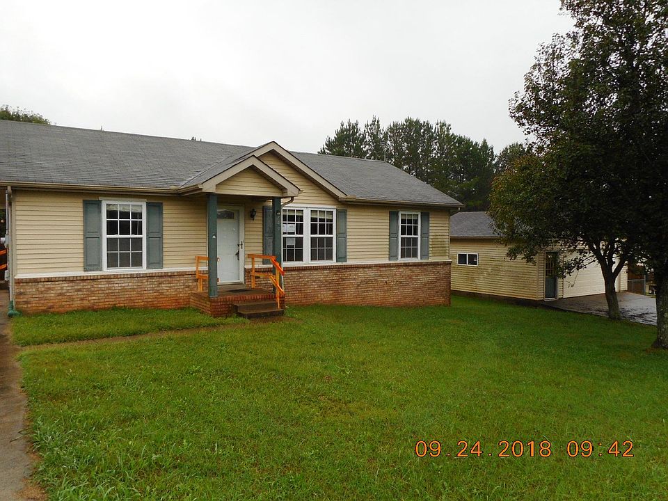1st image of 749 Merritt Lewis Ln