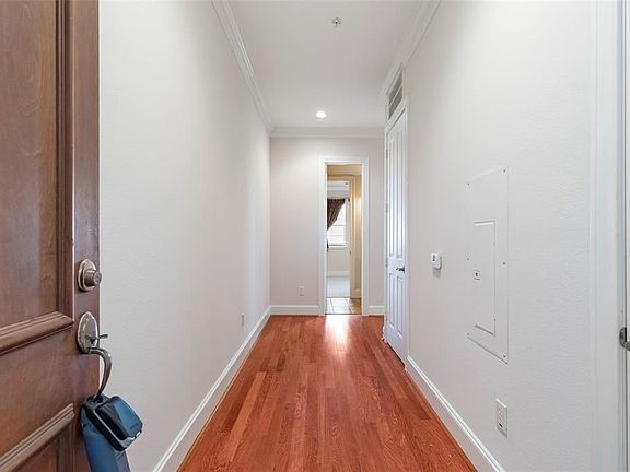 3rd image of 7134 Mapleridge St Unit 3G