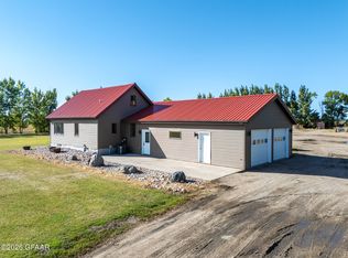 27152 230th St SW, Crookston, MN 56716