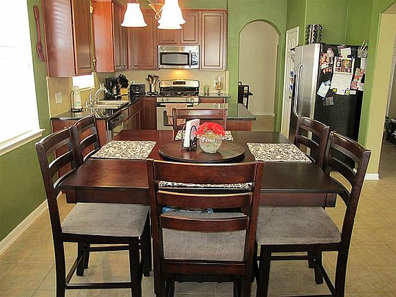 5th image of 12916 Meadow Springs Dr