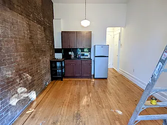 Rented by Guidance Realty Corp.