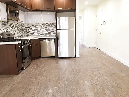 Rented by NY Space Finders Inc. | media 15