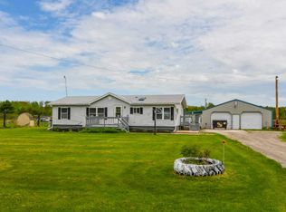 2132 Frog Pond Rd, Oconto, WI 54153