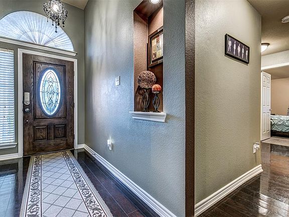 4th image of 106 Gatehouse Dr