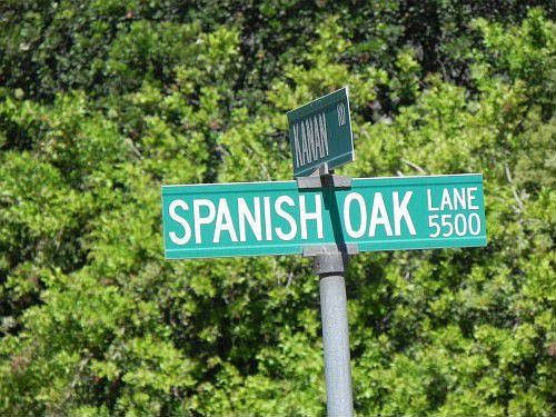 2nd image of 5580 Spanish Oak Ln Unit E