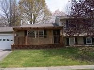 1003 Woodglen Ave, Newton Falls, OH 44444