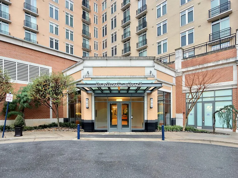 155 Potomac Psge #415