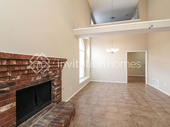 3rd image of 2308 Browning Dr
