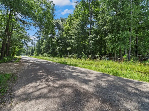 15597 Westgate Rd, Splendora, TX 77372