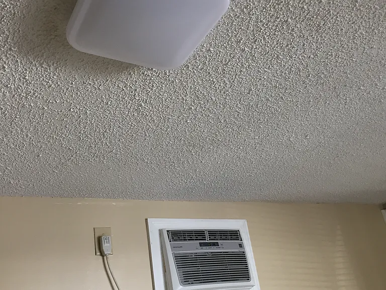 Air Conditioner, Ceiling Light