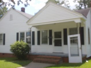 209 Halifax St, Williamston, NC 27892