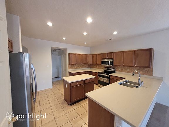 4th image of 8120 Sand Springs Cir NW