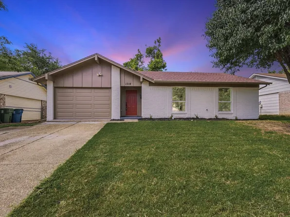 1318 Kingston Dr, Lewisville, TX 75067