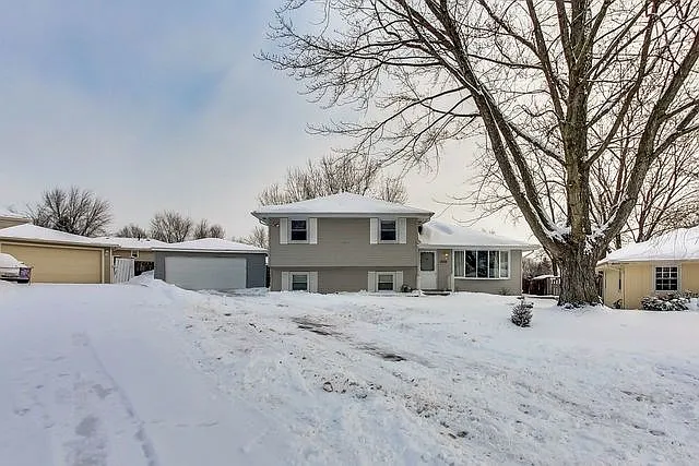 1250 Rick Ct photo 1