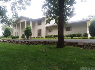 913 Skyline Dr, Searcy, AR 72143