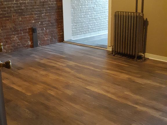 5th image of 228 W 3rd St Fl 1ST