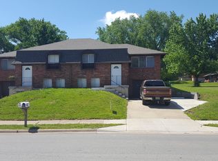 13415 Johnson Dr, Shawnee, KS 66216