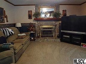 5th image of 205 Red Oak Dr