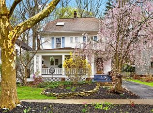 31 Highland Pkwy, Rochester, NY 14620